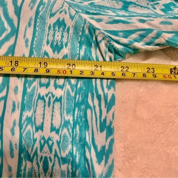 Grand & Greene Tunic Top Large Teal White 3/4 Length Sleeves 1/4 Button-Up Rayon - Picture 15 of 15